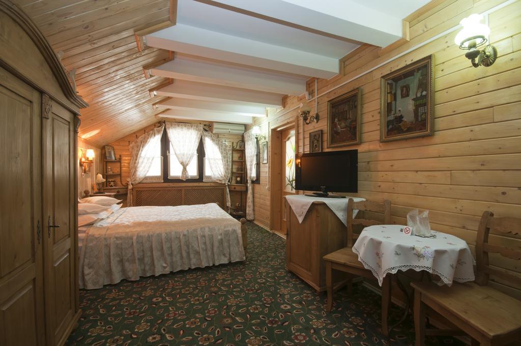 La Marele Moft Hotel Slănic Quarto foto