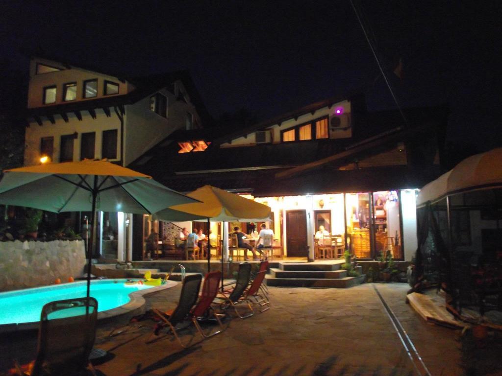 La Marele Moft Hotel Slănic Exterior foto